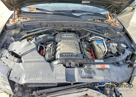 2010 Audi Q5 Premium Plus z USA, uszkodzony, nr VIN WA1LKAFP3AA043920